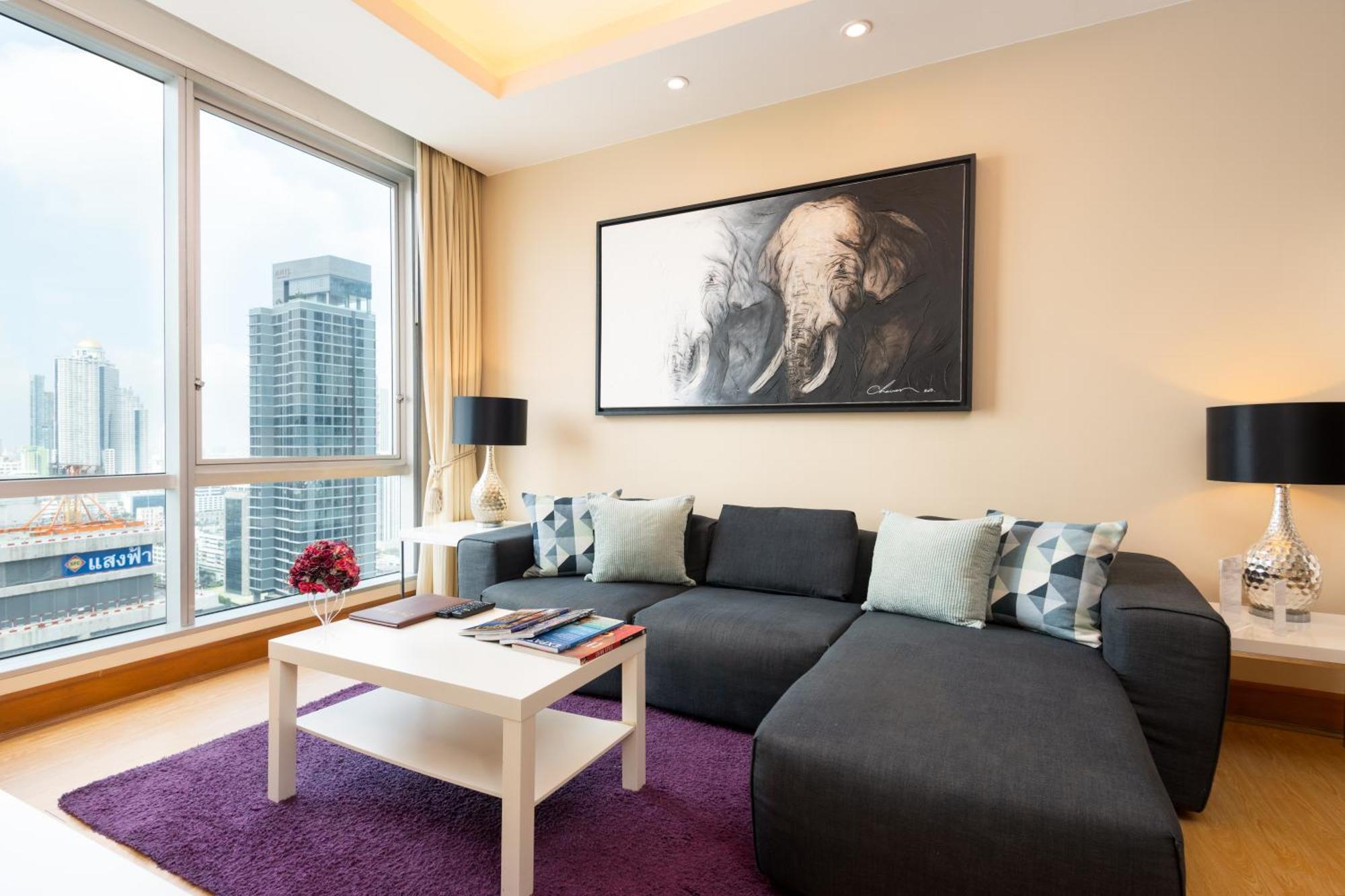 Sky Villas Apartments Bangkok Exteriör bild