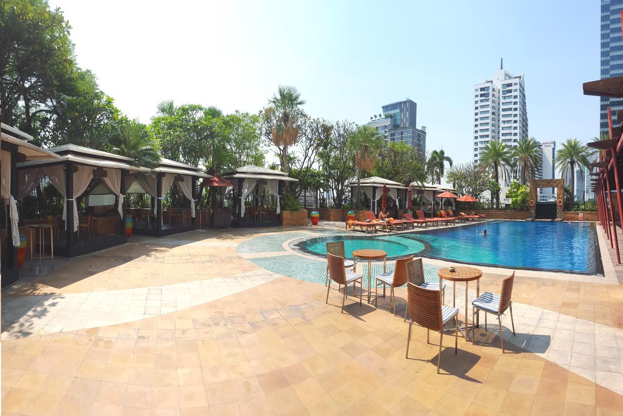 Sky Villas Apartments Bangkok Exteriör bild